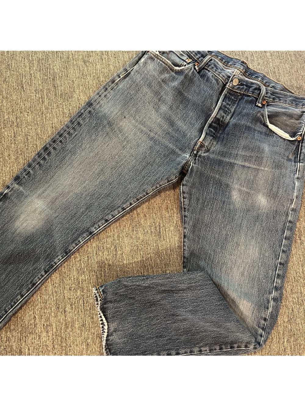 Vintage Men’s Levi’s Button Fly Jeans Sz 34 Straight Leg